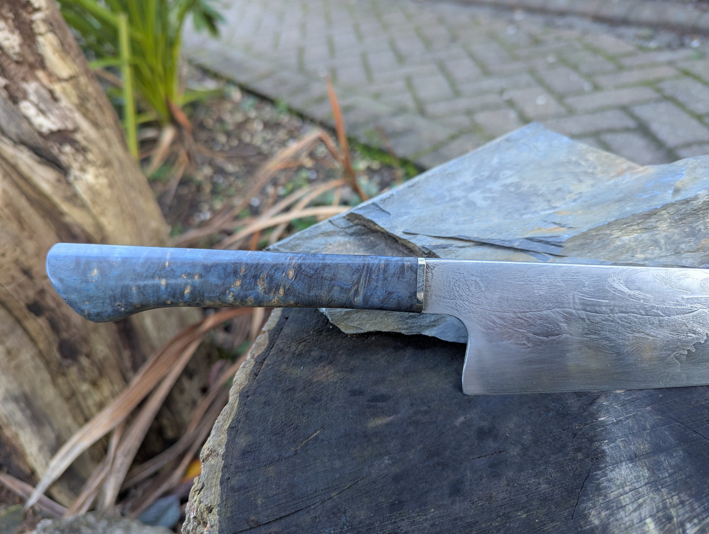 Hand made 8" ApexUltra carbon steel. Amboyna burl handle