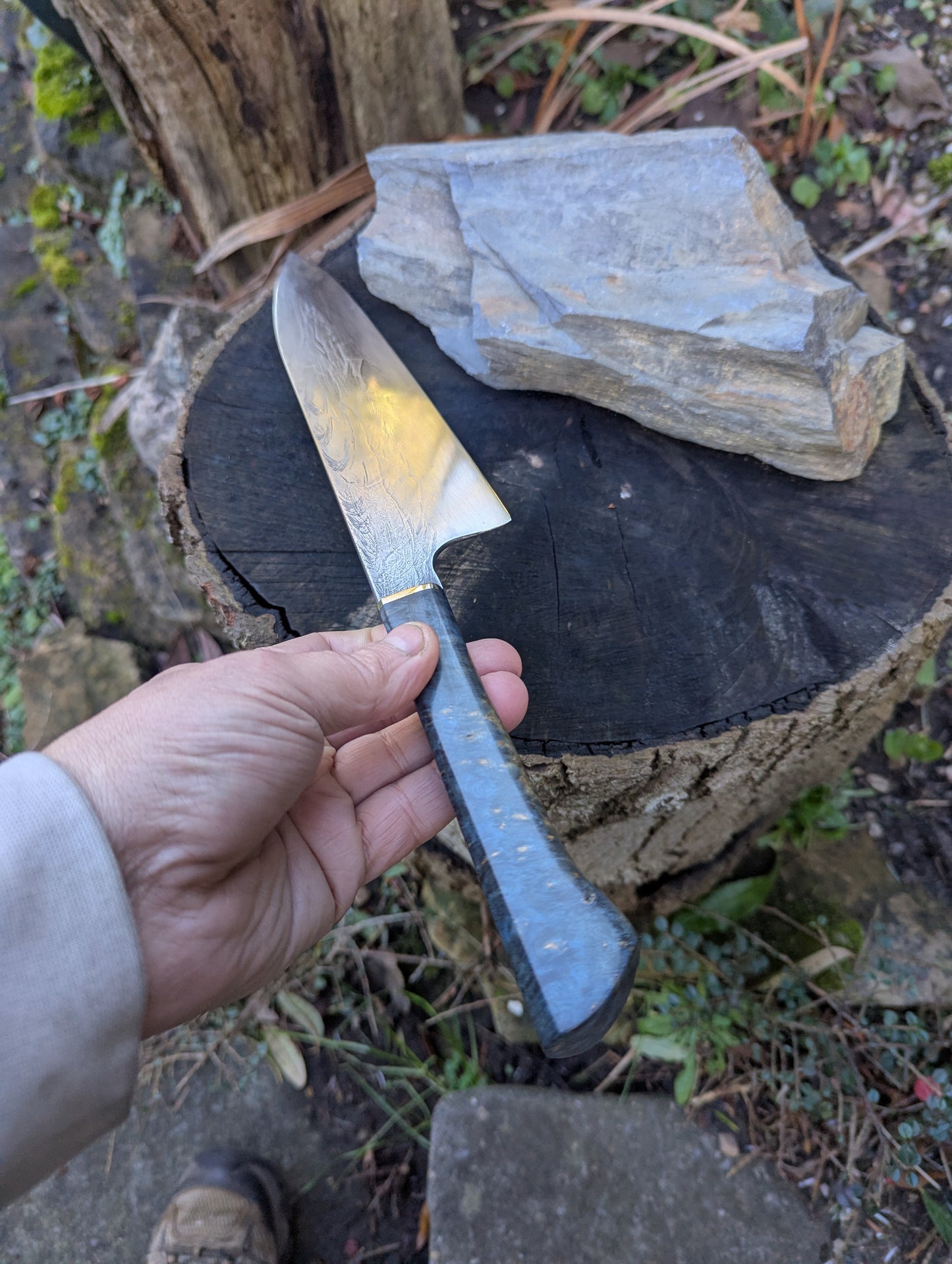 Hand made 8" ApexUltra carbon steel. Amboyna burl handle