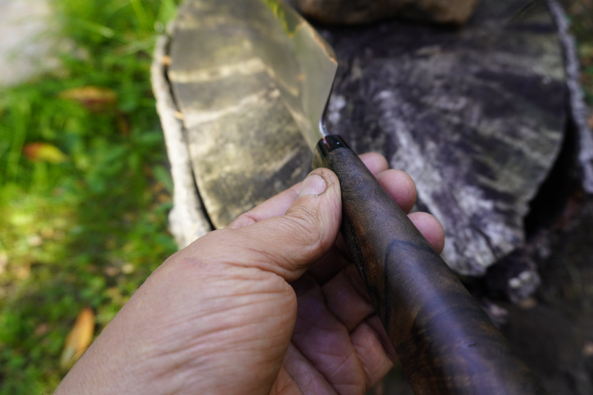 Nakiri 170mm Takefu Cu-Mai : DPS V-Toku2 Core Stainless Steel Clad San Mai. Turkish Walnut handle