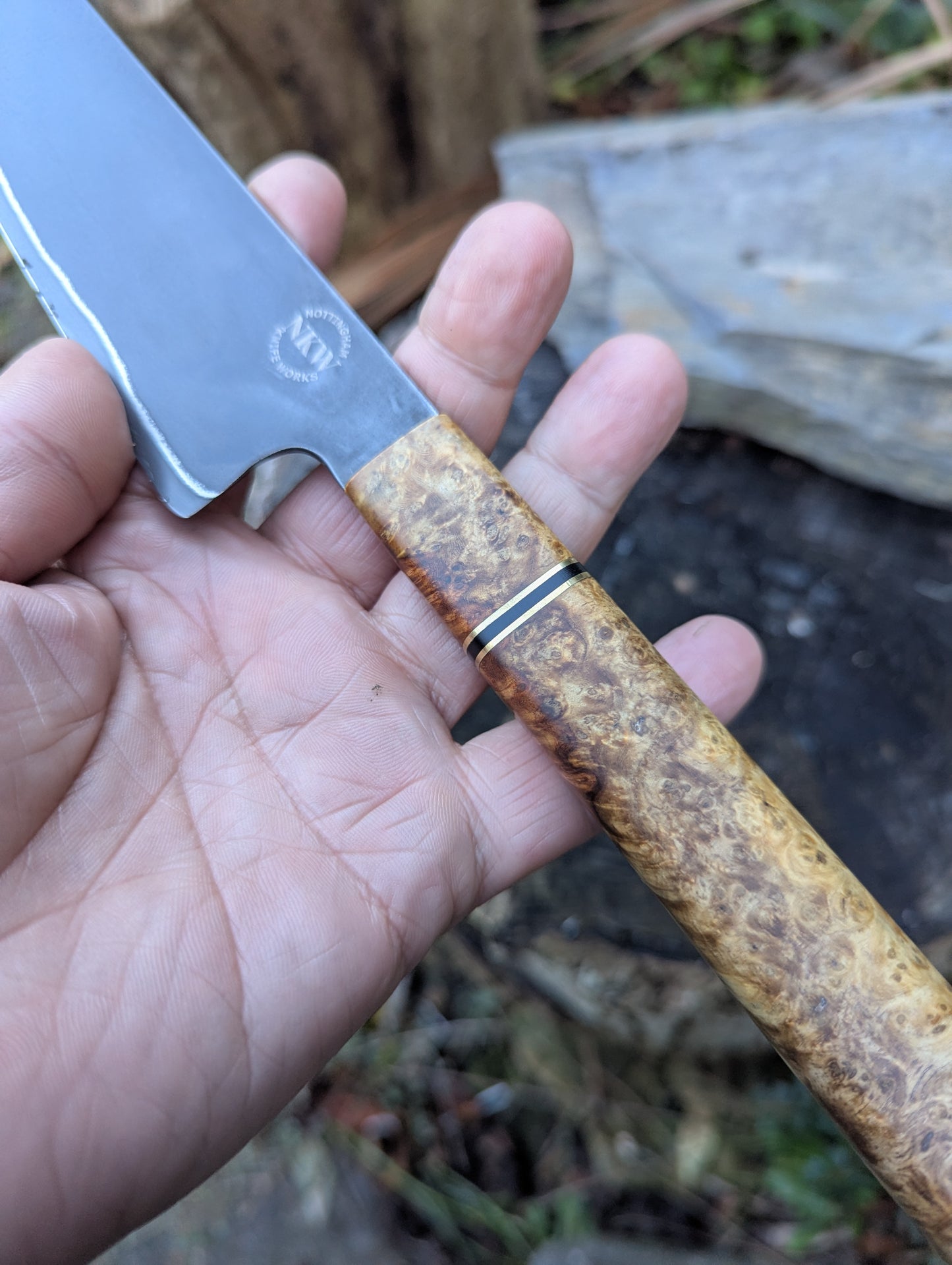 Hand-forged Dark-Mai ApexUltra core, 80crv2 and nickel. Amboyna burl with black G10 and copper spacer