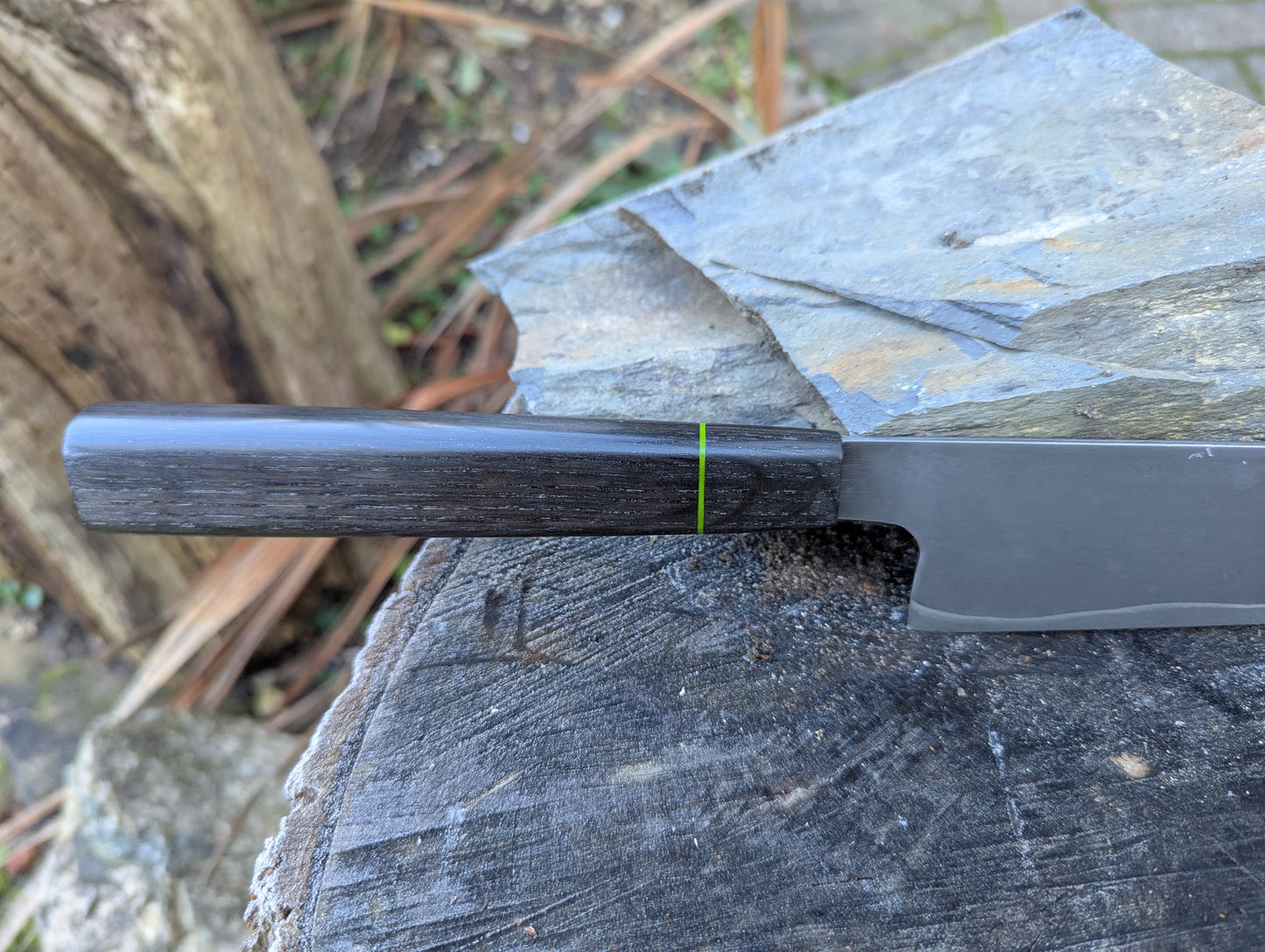 Hand-forged Dark-Mai ApexUltra core, 80crv2 and nickel. Bog oak with green G10 spacer