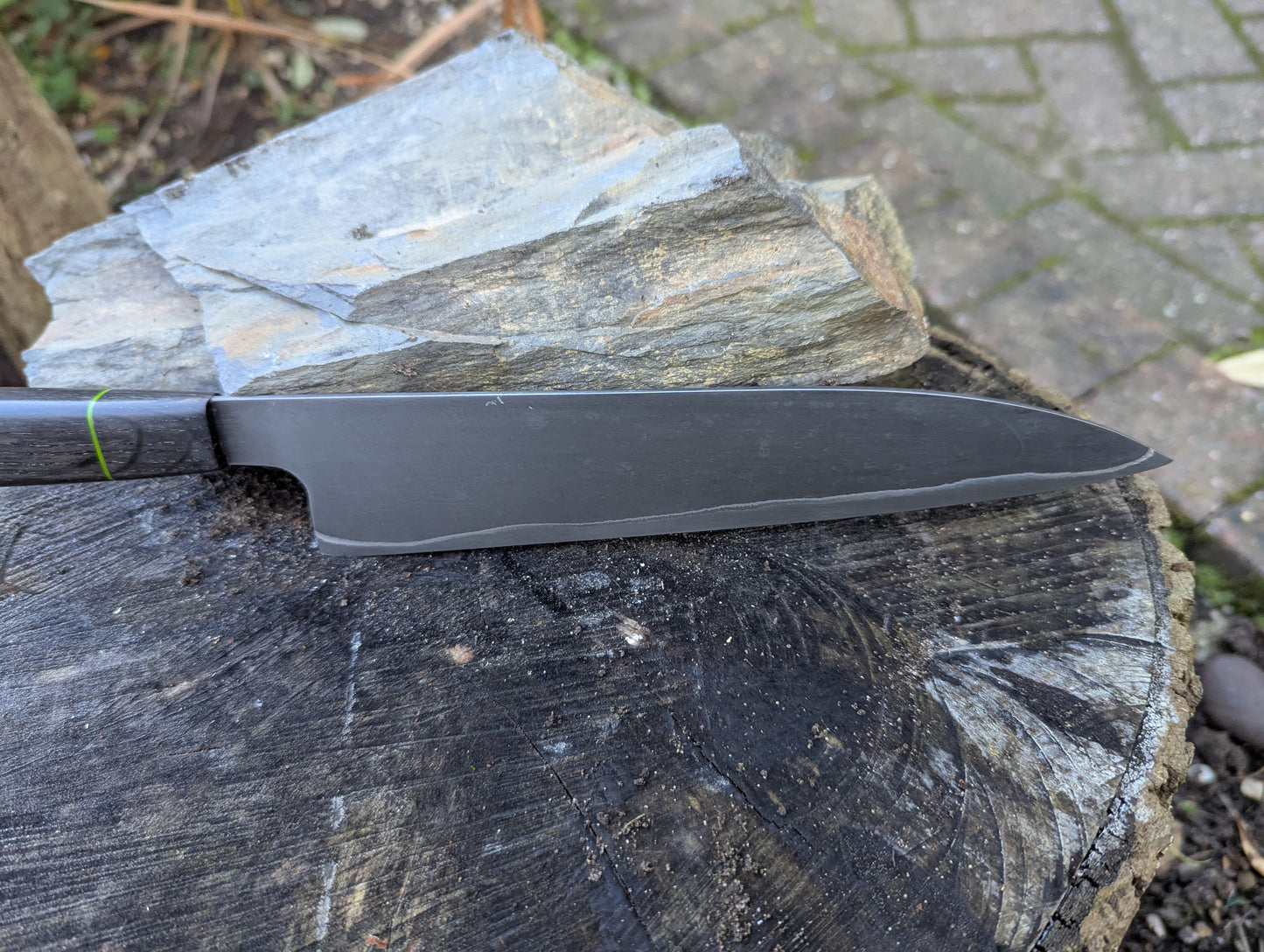 Hand-forged Dark-Mai ApexUltra core, 80crv2 and nickel. Bog oak with green G10 spacer