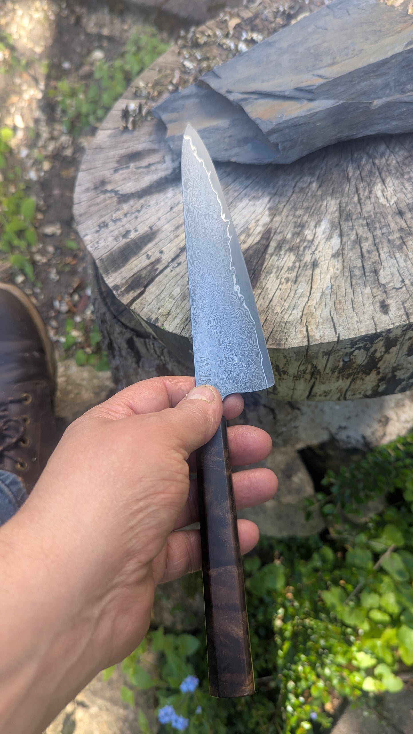 Hand Made 170mm Carbon Steel Core and  Damascus Cladding. Walnut Burl Handle