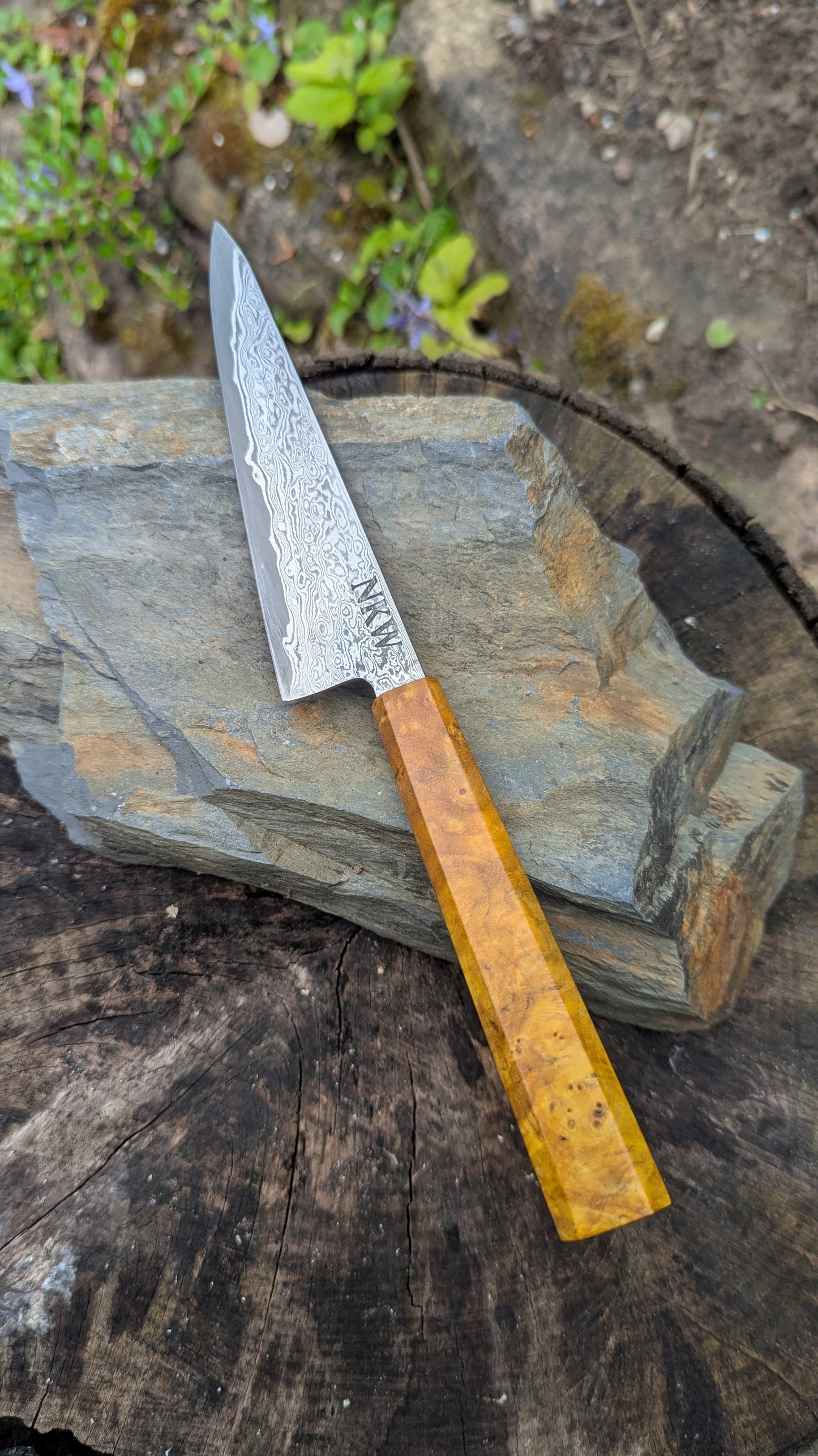 Hand Forged 125mm Petty. 80CRV2 San-Mai, 60 layers Damascus. Ash Burl Handle
