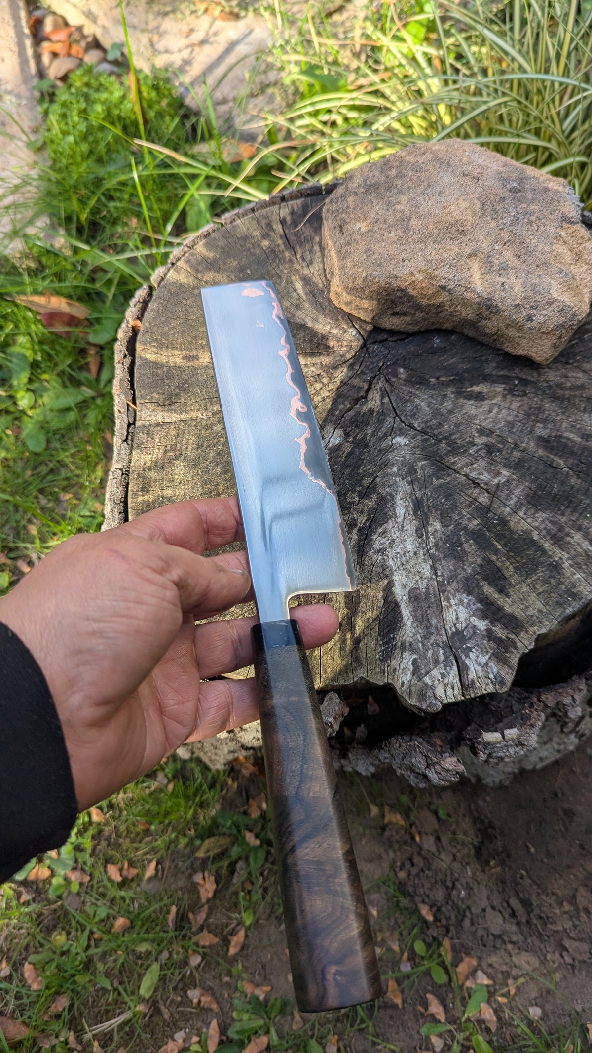 Nakiri 170mm Takefu Cu-Mai : DPS V-Toku2 Core Stainless Steel Clad San Mai. Turkish Walnut handle