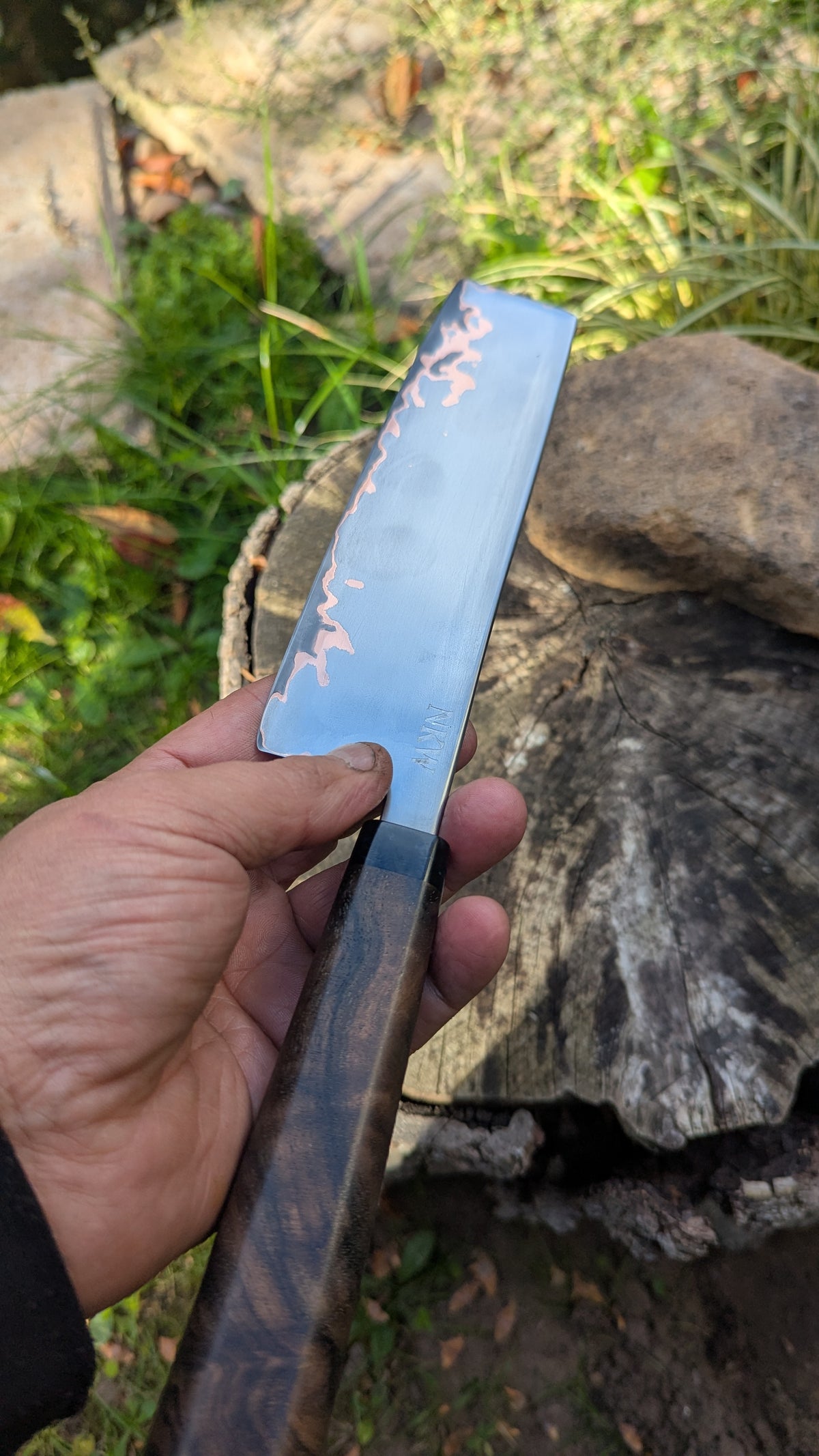 Nakiri 170mm Takefu Cu-Mai : DPS V-Toku2 Core Stainless Steel Clad San Mai. Turkish Walnut handle