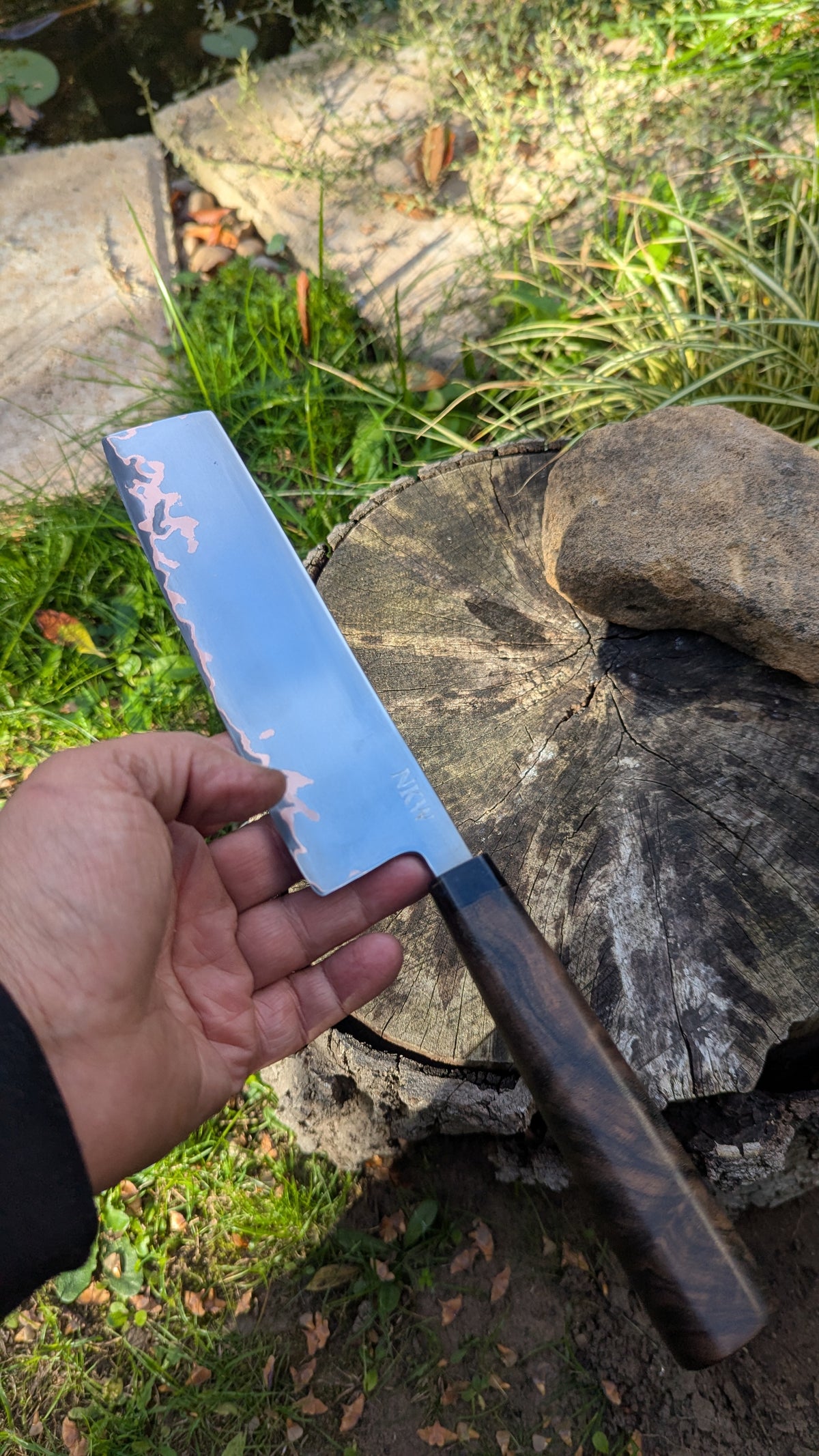 Nakiri 170mm Takefu Cu-Mai : DPS V-Toku2 Core Stainless Steel Clad San Mai. Turkish Walnut handle